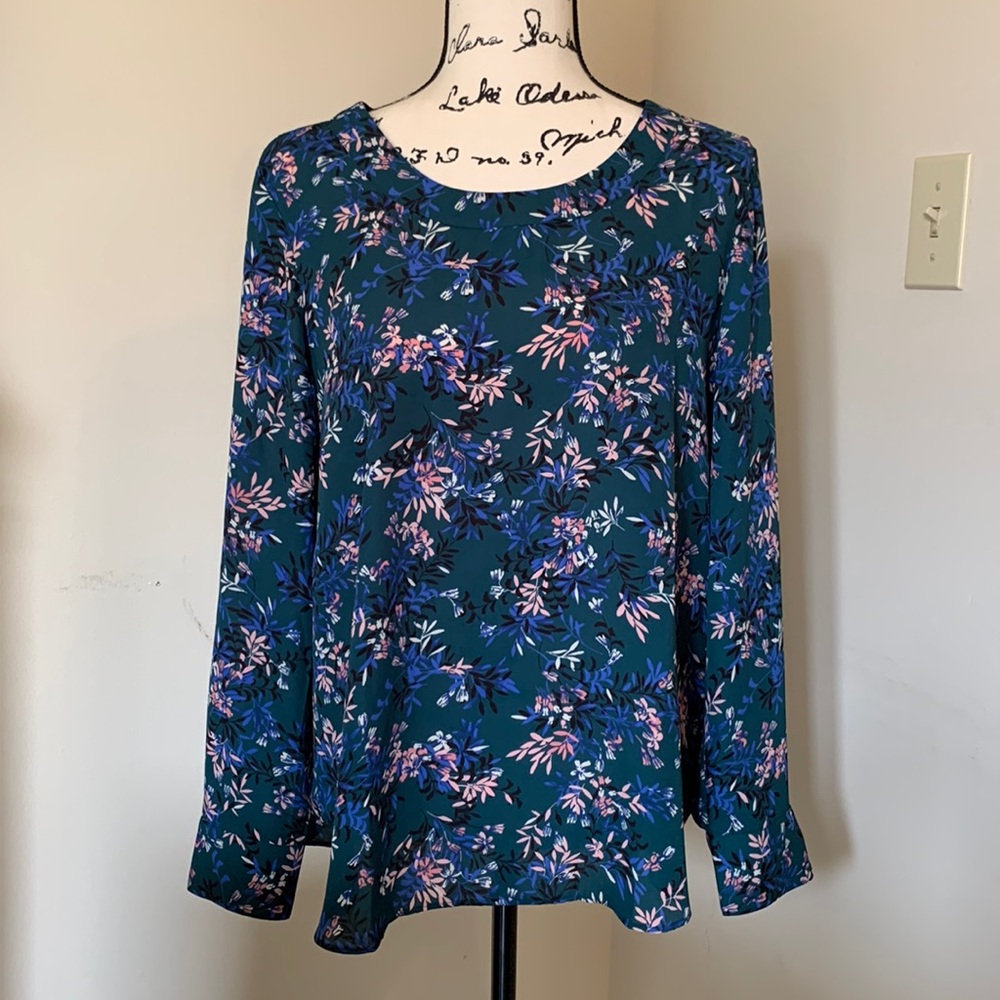 Banana Republic Medium top
